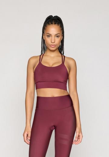 Спортивный бюстгальтер