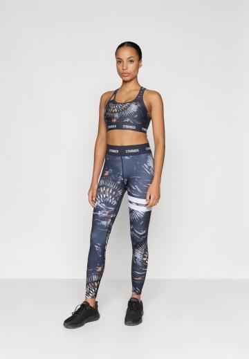 Спортивные штаны