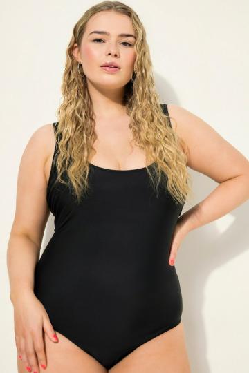 Слитный купальник