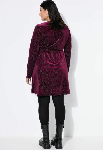 Короткое платье