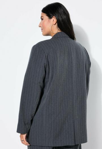 Короткое пальто