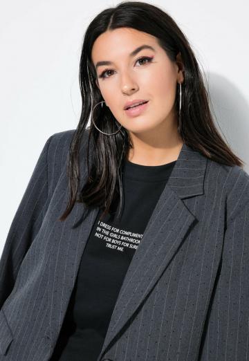 Короткое пальто