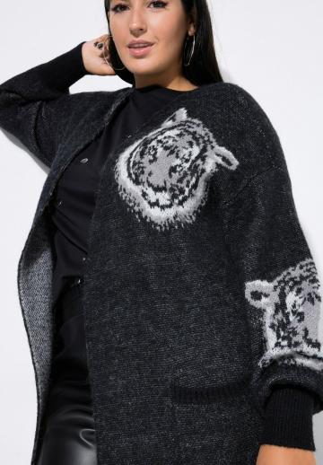 Жаккардовая вязаная кофта