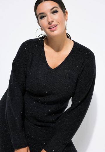 Вязаное платье