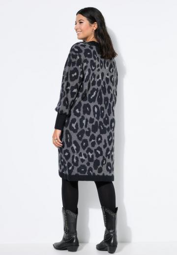 Вязаное платье