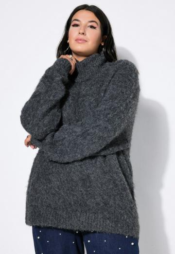 Длинный пуловер