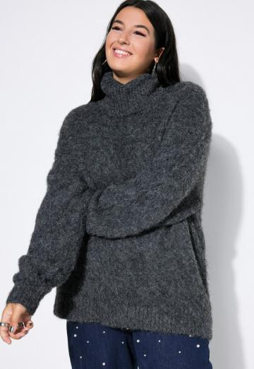 Длинный пуловер