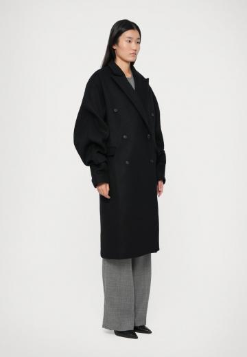 Шерстяное пальто