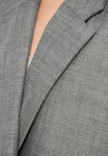 Длинный блейзер