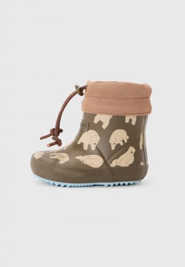 Резиновые сапоги