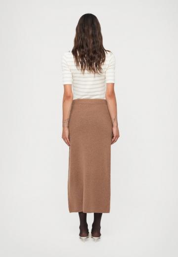 Юбка-карандаш