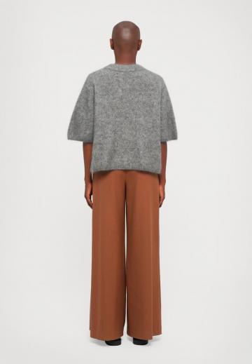 Пуловер с коротким рукавом