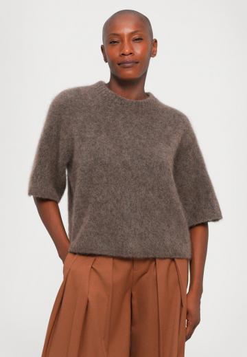 Пуловер с коротким рукавом