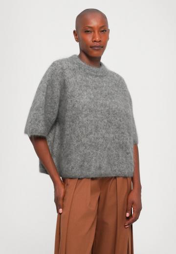 Пуловер с коротким рукавом