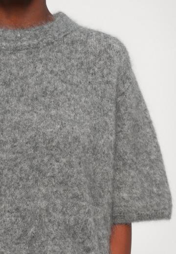 Пуловер с коротким рукавом
