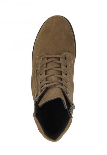 Сапожки на танкетке