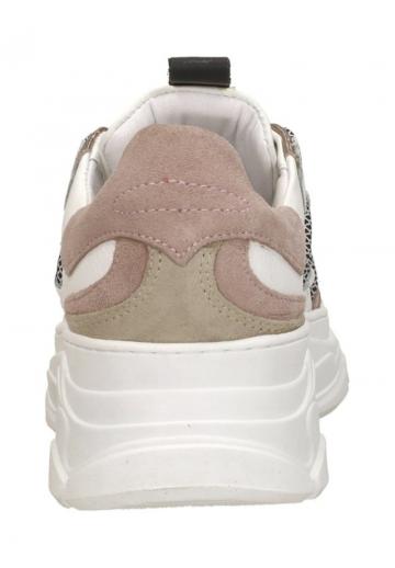 Гандбольные кроссовки