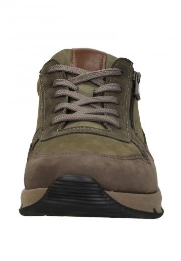 Ботинки на шнуровке