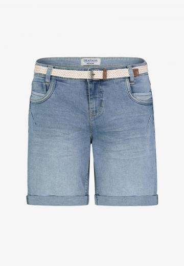 Джинсовые шорты