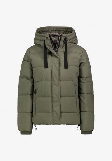 Зимняя куртка