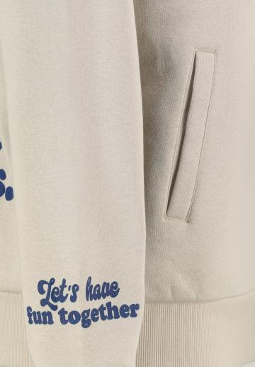 Пуловер с капюшоном