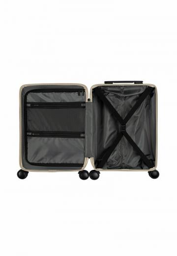 Чемодан на колесах