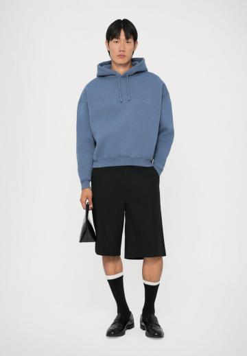 Пуловер с капюшоном