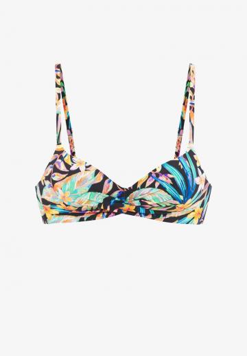 Треугольное бикини