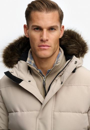 Зимняя куртка