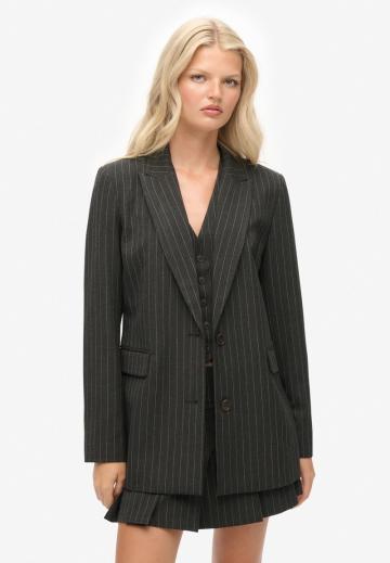 Короткое пальто