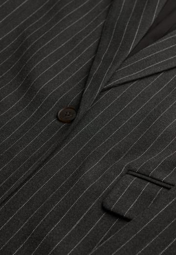 Короткое пальто