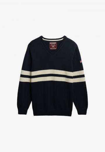 Пуловер в полоску