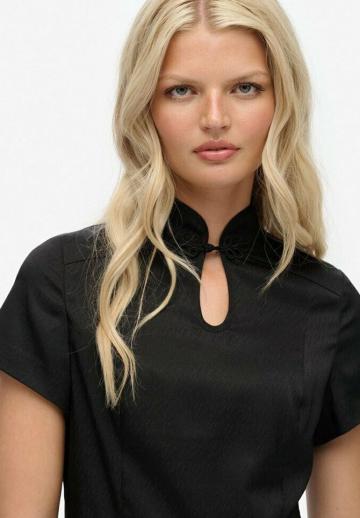 Короткое платье