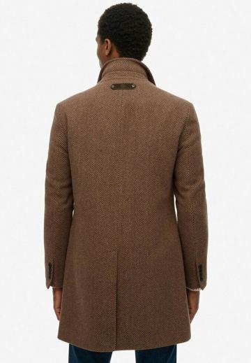 Короткое пальто