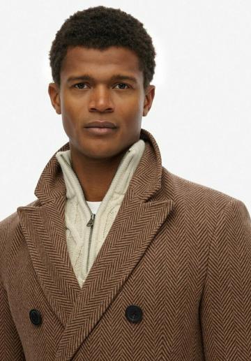 Короткое пальто