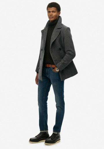 Короткое пальто