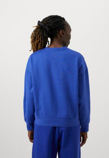 Спортивная толстовка