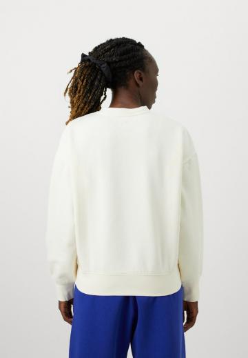 Спортивная толстовка