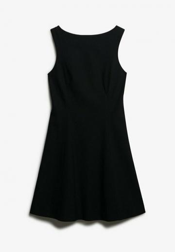 Короткое платье