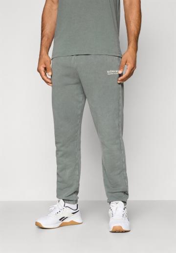 Спортивные штаны