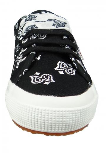 Гандбольные кроссовки