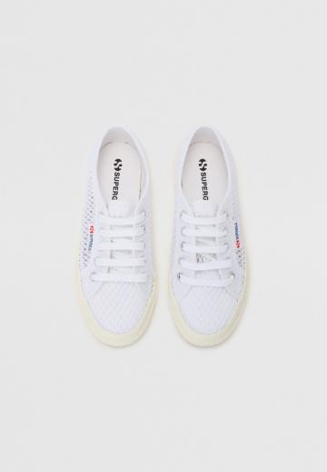 Гандбольные кроссовки