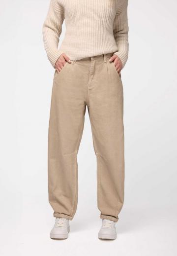 Свободные джинсы