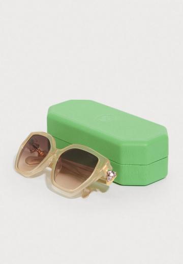 Солнечные очки