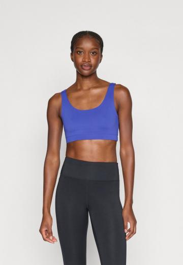 Спортивный бюстгальтер