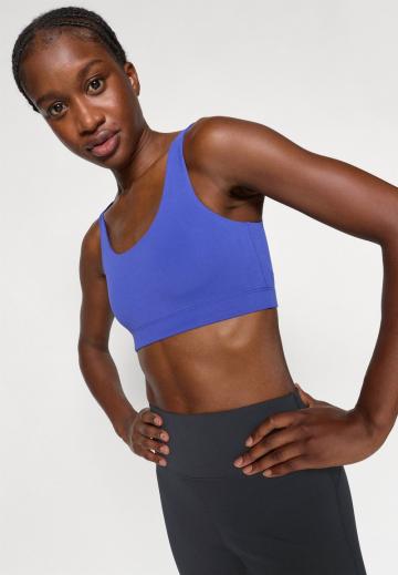 Спортивный бюстгальтер