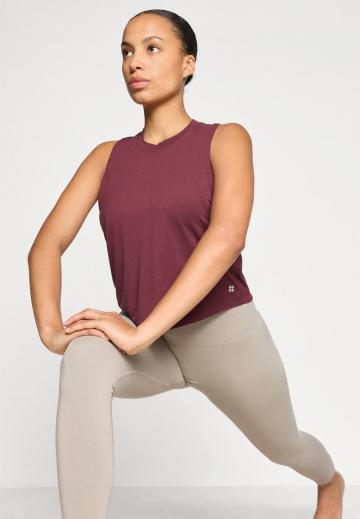 Спортивный топ