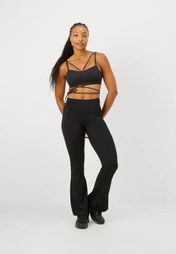 Спортивные штаны