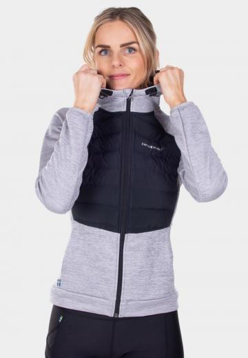 Спортивная куртка