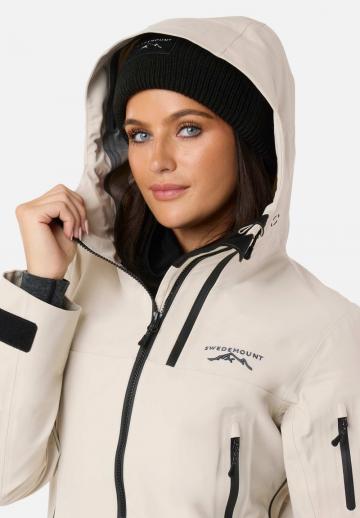 Спортивная куртка